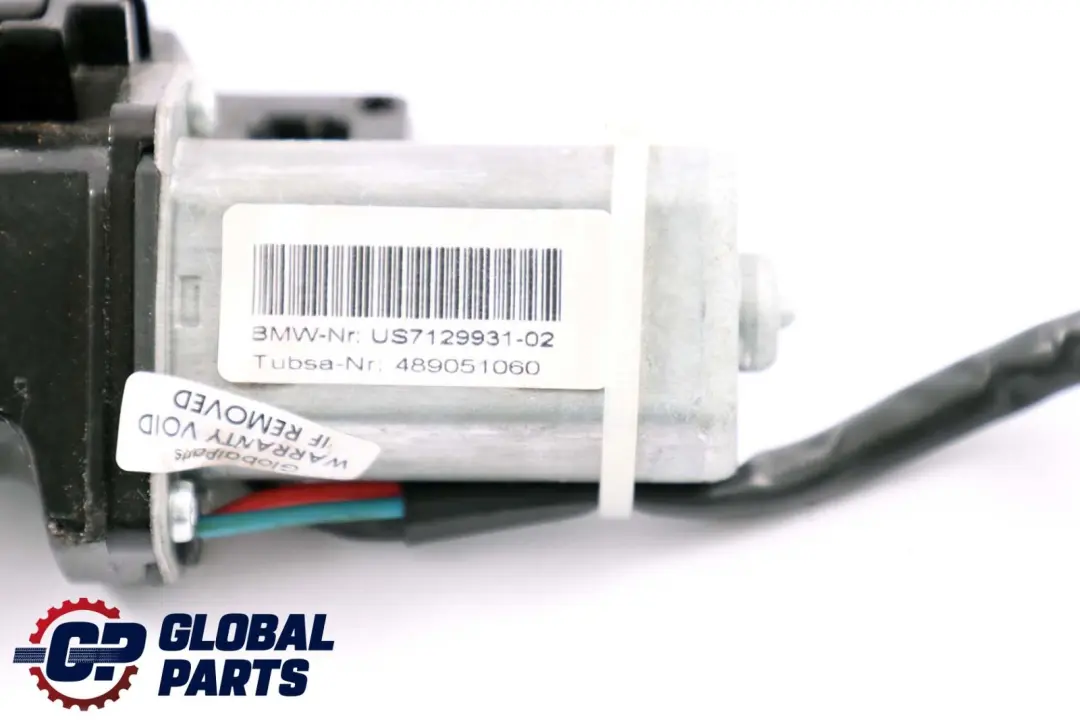 Silnik Napęd Dociąg Zamka Klapy Bagażnika do BMW E61 X6 E71 o numerze 7114613 BMW E61 X6 E71 Silnik Napęd Dociąg Zamka Klapy Bagażnika - SKU 7114613 - Numer Części 7114613