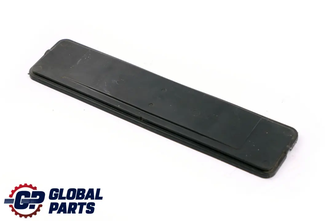 Osłona Modułu Diversity do BMW E61 E61N o numerze 7114889 BMW E61 E61N Osłona Modułu Diversity - SKU 7114889 - Numer Części 7114889