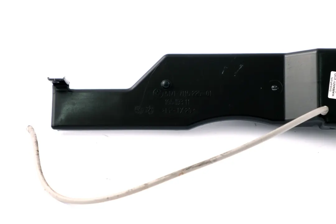 Cubierta De La Unidad De Control Izquierda 5171 para BMW E65 E66 con número de pieza 7115225 BMW E65 E66 Cubierta De La Unidad De Control Izquierda 5171 - SKU 7115225 - Número de pieza 7115225