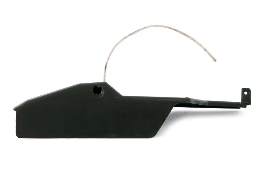 Couvercle De Boîtier De Commande Gauche BMW E65 E66 5171 pour à propos du numéro de pièce 7115225 Couvercle De Boîtier De Commande Gauche BMW E65 E66 5171 - SKU 7115225 - Numéro de pièce 7115225