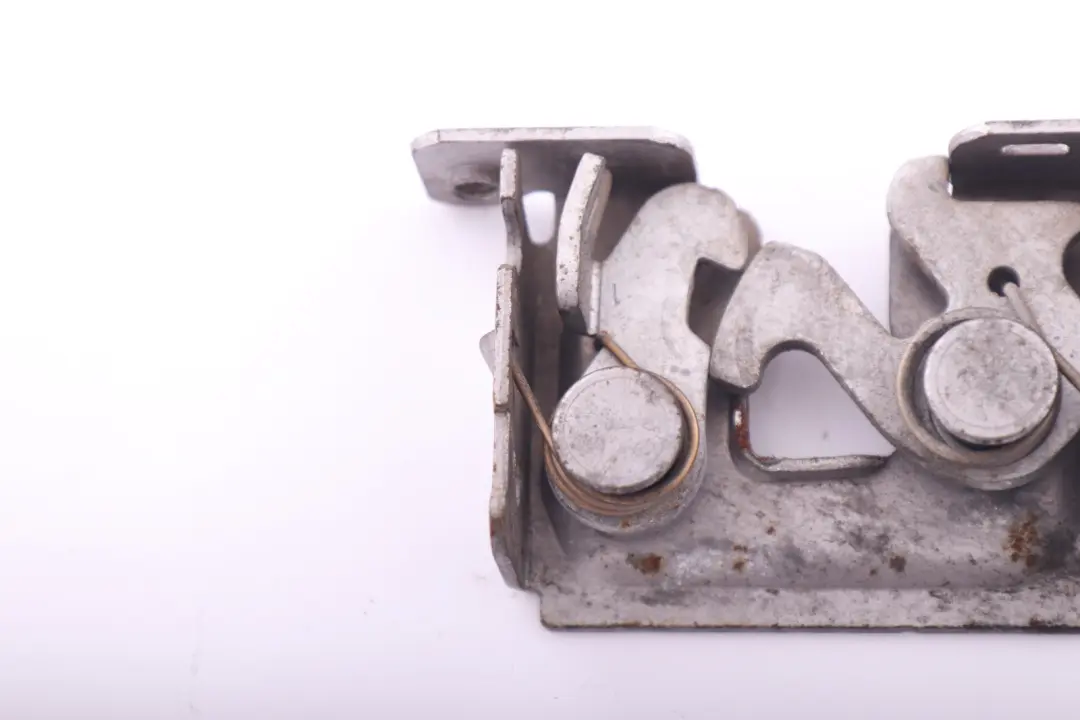 BMW E60 E61 E81 E87 E90 E91 Chateau Rabat Gache Serrure De Capot Ferme - SKU 7115229 - Numéro de pièce 7115229