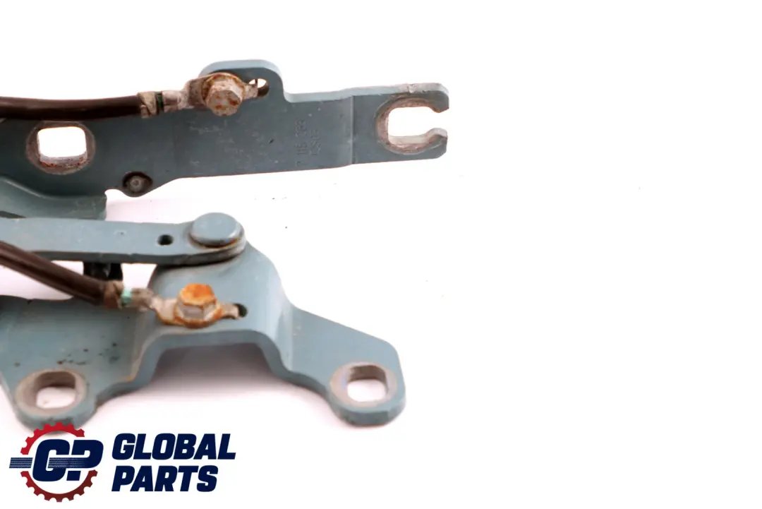 Front Left Engine Bonnet Hinge N/S Atlantikblau to BMW 3 Series E90 with Part number 7115263 BMW 3 Series E90 Front Left Engine Bonnet Hinge N/S Atlantikblau - SKU 7115263-ATL - Part number 7115263