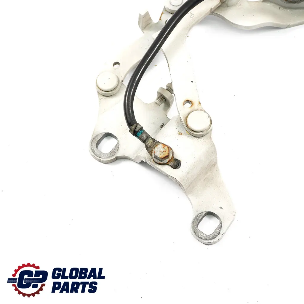 Bonnet BMW E90 E92 Front Left Hinge N/S Alpinweiss III Alpine White to Engine with Part number 7115263 Engine Bonnet BMW E90 E92 Front Left Hinge N/S Alpinweiss III Alpine White - SKU 7115263-AW - Part number 7115263