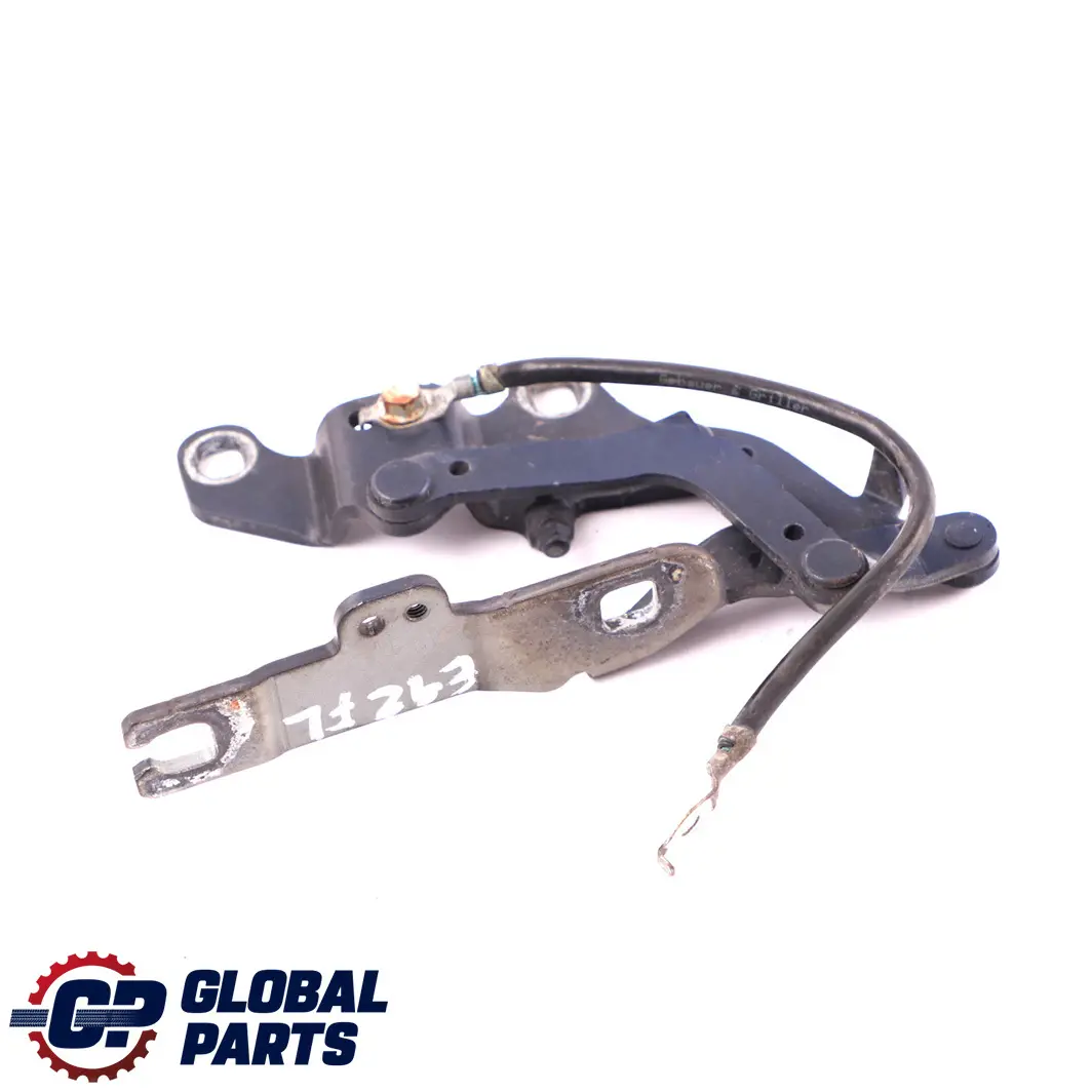 BMW E90 E92 Charnière de capot moteur avant gauche Le Mans Blau Blue 381 - SKU 7115263-LMB - Numéro de pièce 7115263