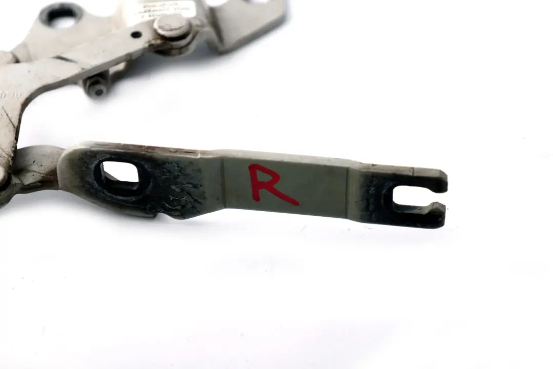 BMW 3 Serie E90 E91 E92 E93 Charniere Rabat Droite Argent 7115264 - SKU 7115264-1 - Numéro de pièce 7210678