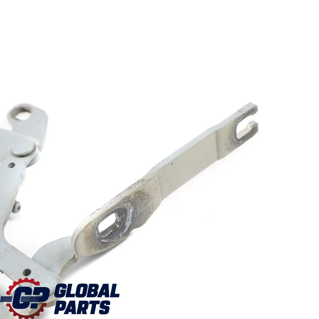 Bisagra Delantera Derecha Del Capo Del Motor Arktis Arctic Metallic A34 para BMW E90 con número de pieza 7115264 BMW E90 Bisagra Delantera Derecha Del Capo Del Motor Arktis Arctic Metallic A34 - SKU 7115264-AM - Número de pieza 7115264