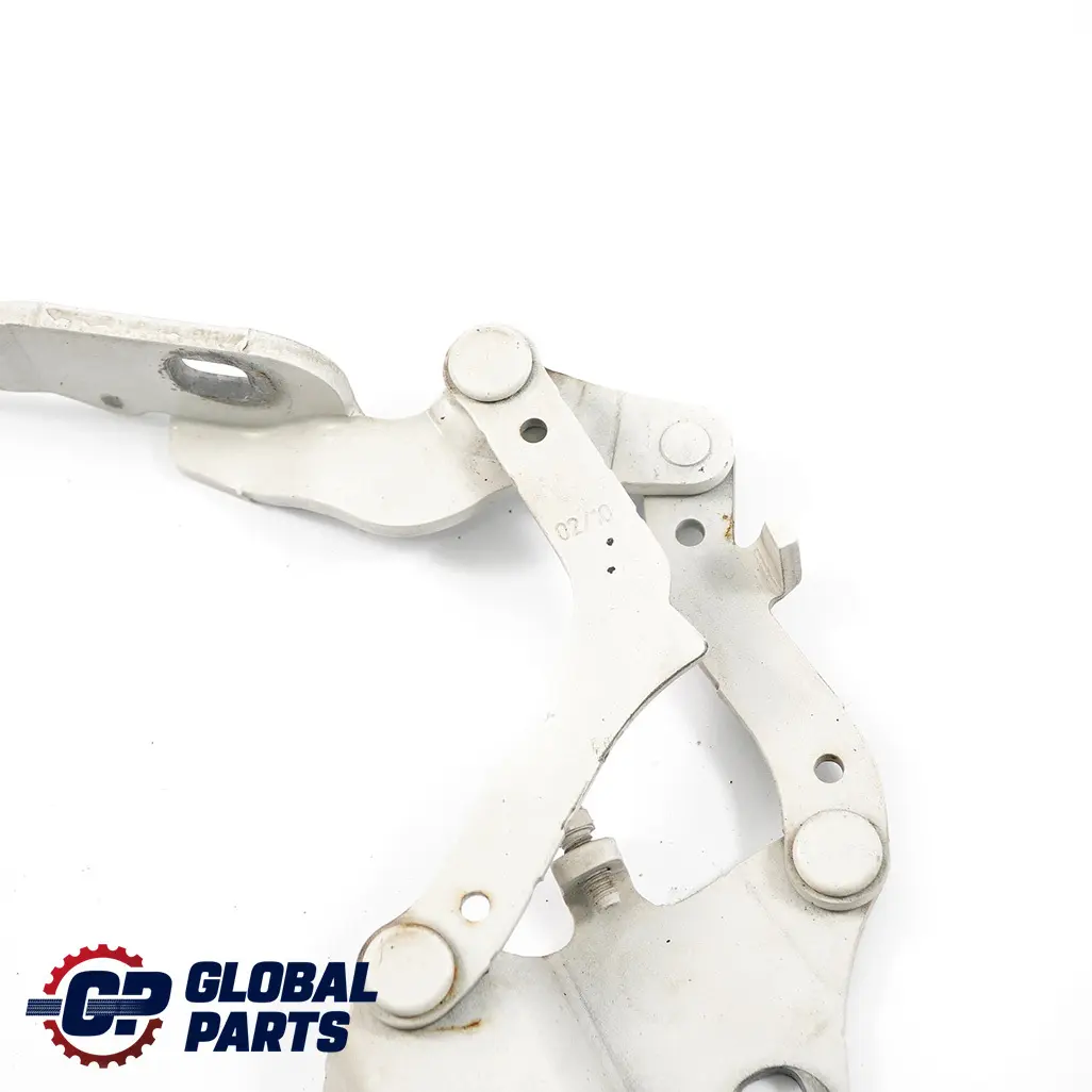 BMW E90 Front Right Engine Bonnet Hinge O/S Alpinweiss III Alpine White 300 - SKU 7115264-AW - Part number 7115264