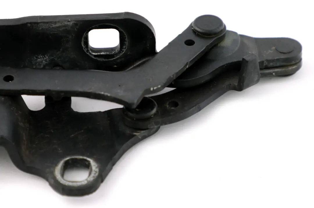 Scharnier Frontklappe rechts Sparkling Graphite 7115264 für BMW 3 er E90 E91 E92 mit Teilenummer 7210678 BMW 3 er E90 E91 E92 Scharnier Frontklappe rechts Sparkling Graphite 7115264 - SKU 7115264-SG - Teilenummer 7210678