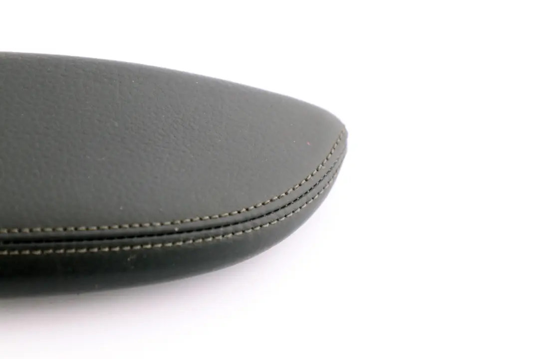 Soft Armrest Door Trim Panel Rear Right O/S Basaltgrau Grey to BMW 6 Series E63 E64 with Part number 7115488 BMW 6 Series E63 E64 Soft Armrest Door Trim Panel Rear Right O/S Basaltgrau Grey - SKU 7115488 - Part number 7115488