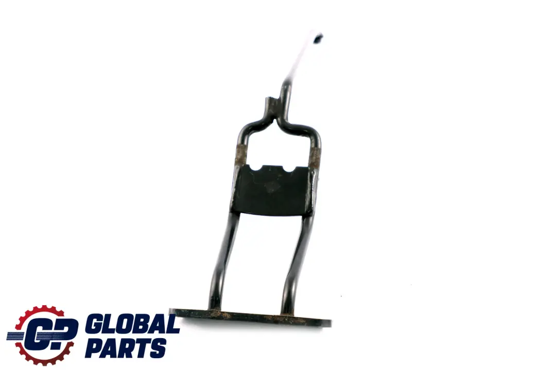 Abrazadera Para Pestillo De Capó Delantero para BMW E90 E91 E92 E93 con número de pieza 51647116693 BMW E90 E91 E92 E93 Abrazadera Para Pestillo De Capó Delantero - SKU 7116693 - Número de pieza 51647116693