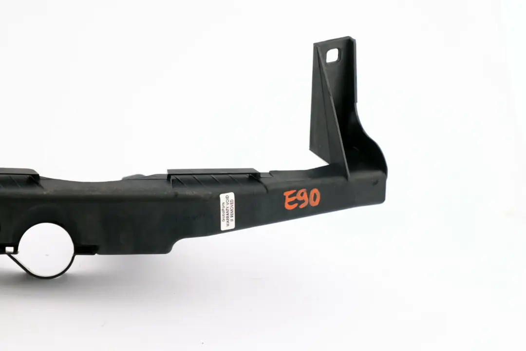 Supporto della Staffa del Faro Destro per BMW E90 E91 con numero di parte 7116708 BMW E90 E91 Supporto della Staffa del Faro Destro - SKU 7116708 - Numero di parte 7116708