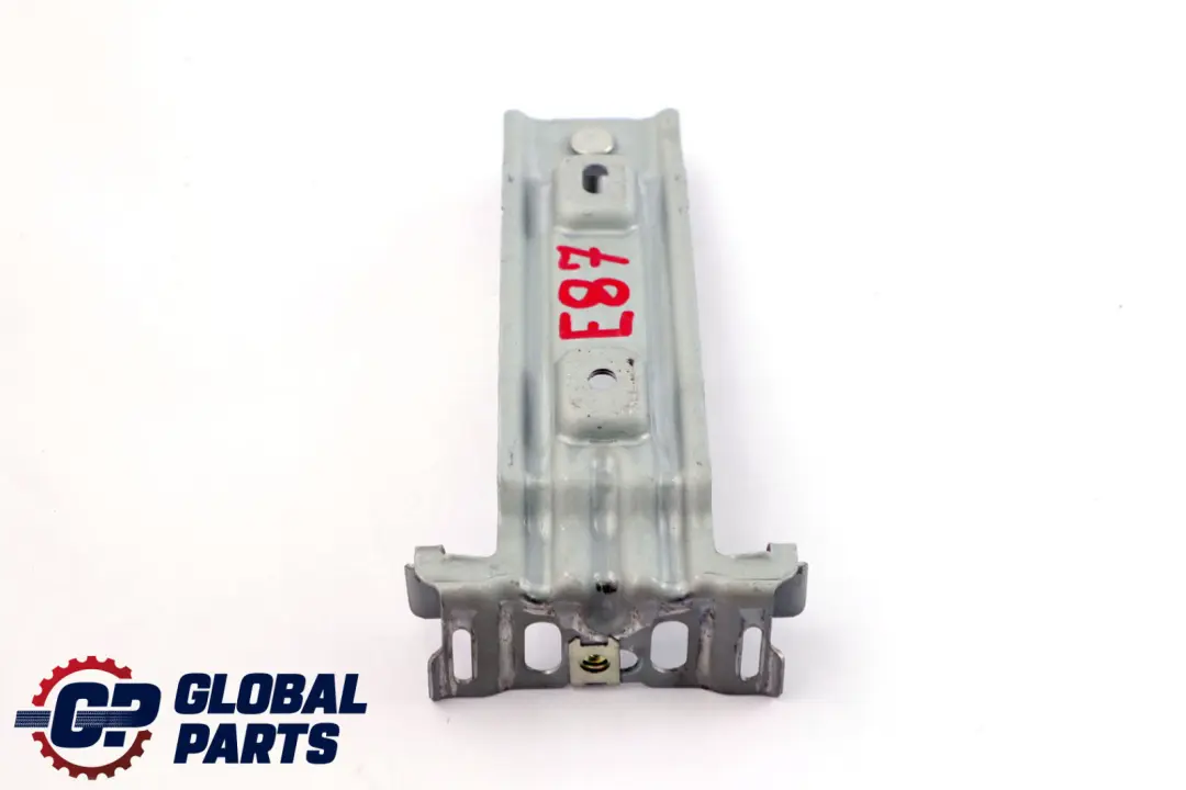 Mittelkonsolen Halterung BMW E81 E82 E87 E88 Halterung für mit Teilenummer 7116709 Mittelkonsolen Halterung BMW E81 E82 E87 E88 Halterung - SKU 7116709 - Teilenummer 7116709