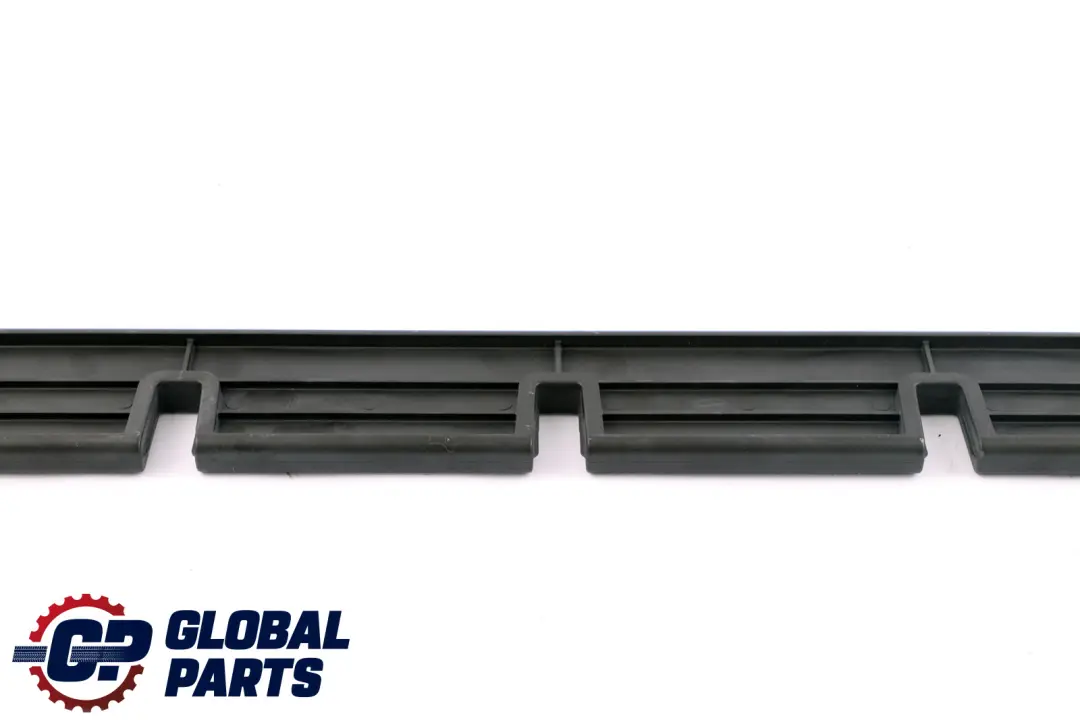 BMW E61 Touring Embellecedor Tapa Maletero Elemento Divisor Corto - SKU 7116736 - Número de pieza 51477116739