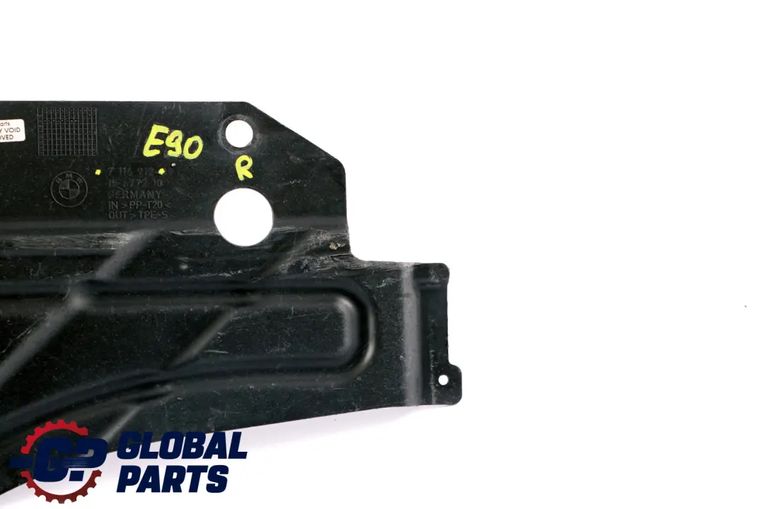 Prolong. carenage de soubassement droit pour BMW e90 e91 à propos du numéro de pièce 7116912 BMW e90 e91 Prolong. carenage de soubassement droit - SKU 7116912 - Numéro de pièce 7116912