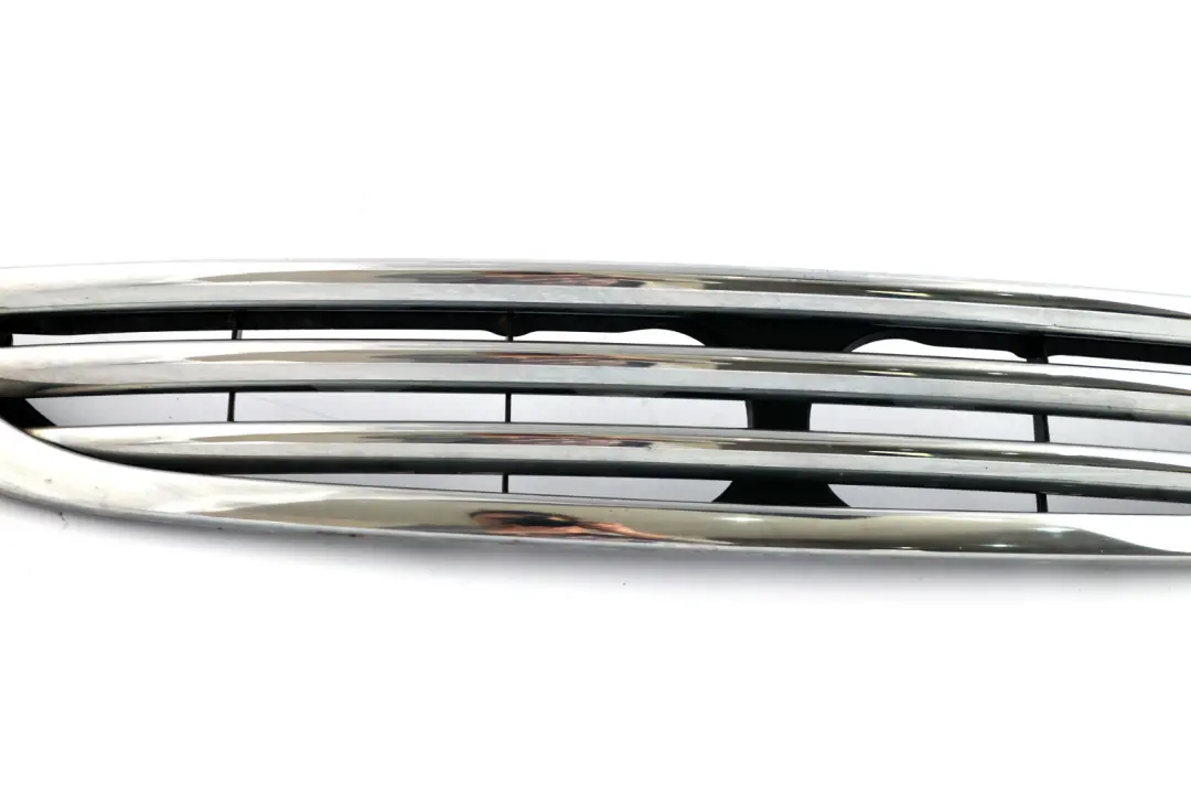 Paraurti Anteriore Cromato Griglia Gille Bonnet Chrome per Mini Cooper R50 con numero di parte 7116963 Mini Cooper R50 Paraurti Anteriore Cromato Griglia Gille Bonnet Chrome - SKU 7116963 - Numero di parte 7116963