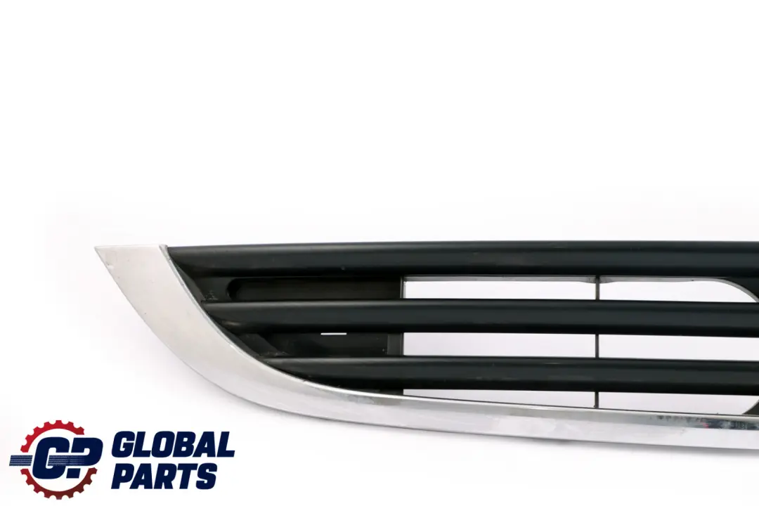 Griglia anteriore cromata Cofano nero cromato per Mini Cooper One R50 con numero di parte 7116964 Mini Cooper One R50 Griglia anteriore cromata Cofano nero cromato - SKU 7116964 - Numero di parte 7116964