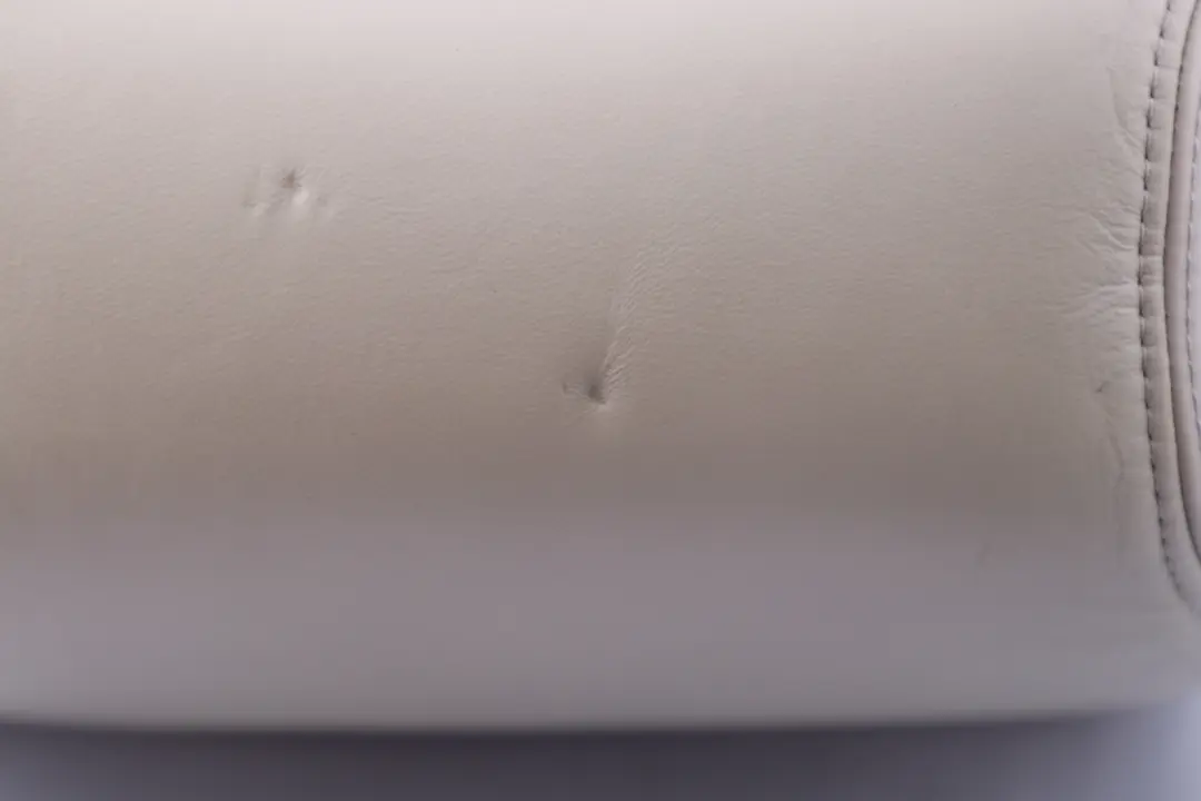 Front Seat Left Right N/O/S Leather Headrest Cream Beige to BMW 7 Series E65 1 with Part number 7117116 BMW 7 Series E65 1 Front Seat Left Right N/O/S Leather Headrest Cream Beige - SKU 7117116-1 - Part number 7117116