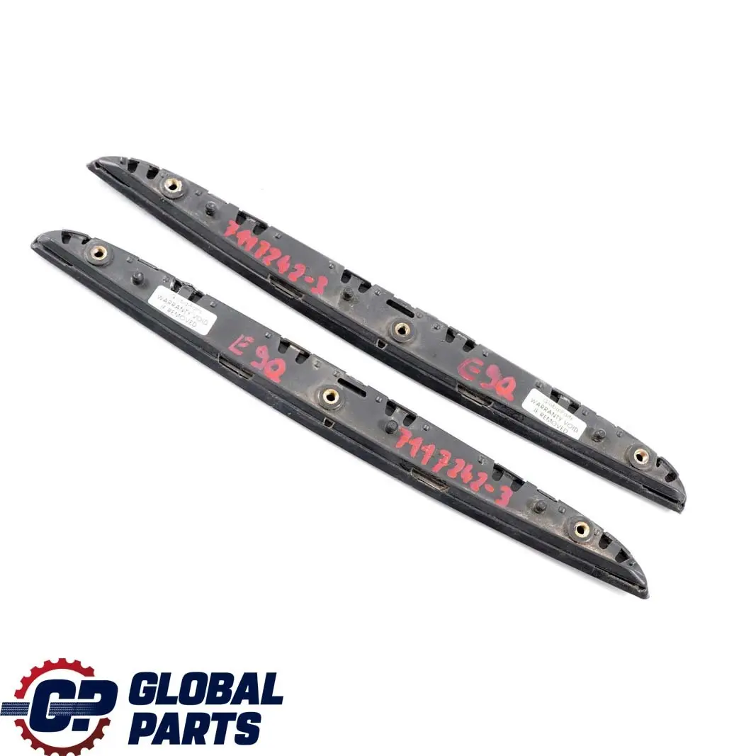 Cache Capot Moteur BMW E90 E91 Set Gauche Droite Calandre Noir pour à propos du numéro de pièce 7117242 Cache Capot Moteur BMW E90 E91 Set Gauche Droite Calandre Noir - SKU 7117242-3 - Numéro de pièce 7117242