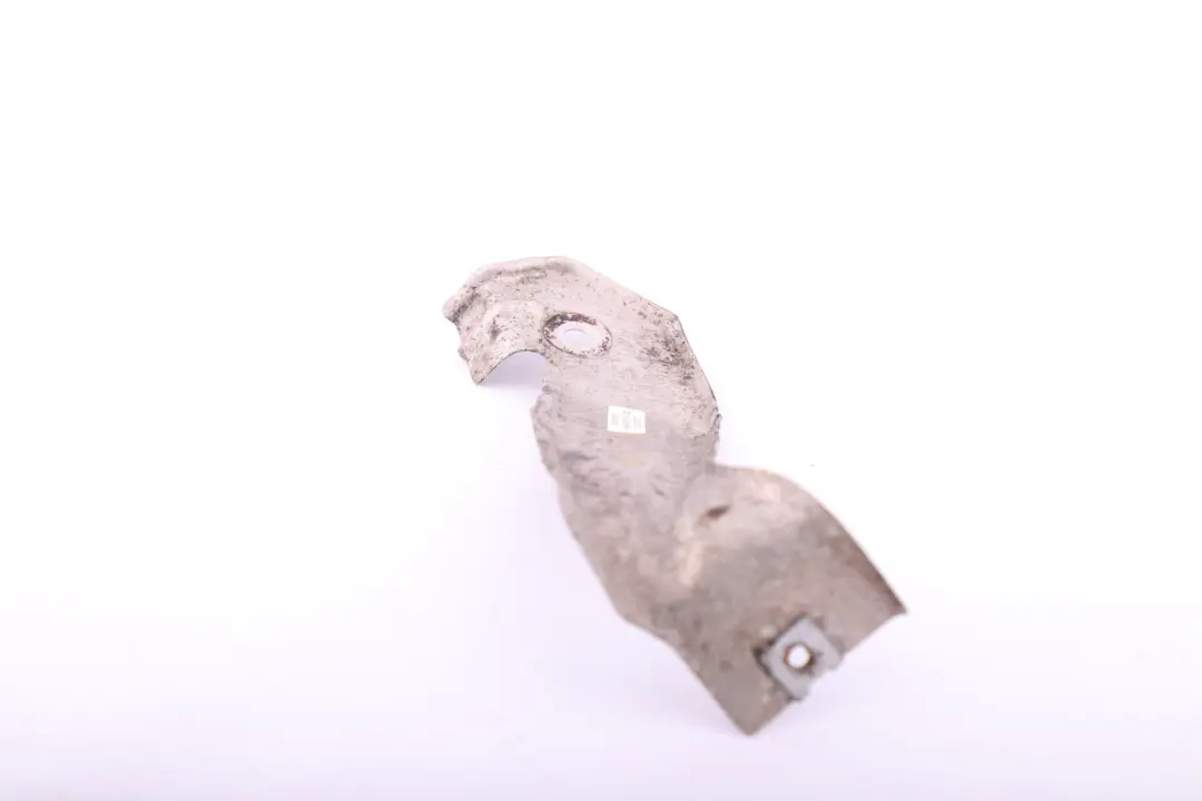 Staffa Serbatoio BMW E81 E87 E90 E91 Isolamento Termico Destro per con numero di parte 7117374 Staffa Serbatoio BMW E81 E87 E90 E91 Isolamento Termico Destro - SKU 7117374 - Numero di parte 7117374