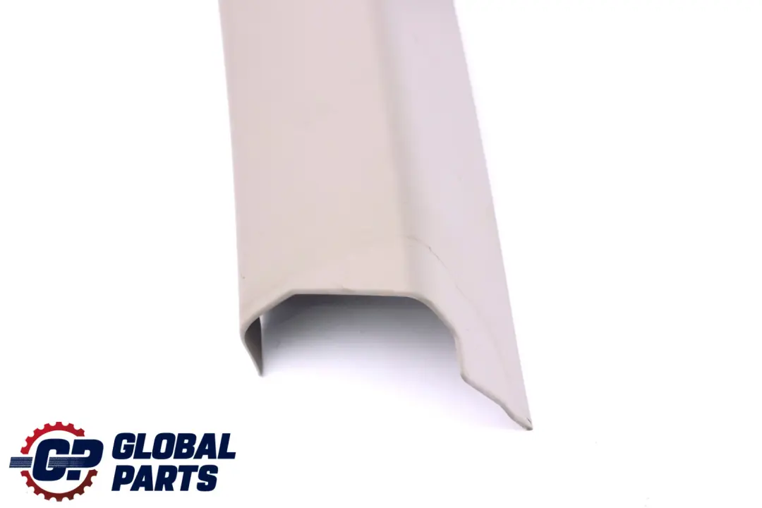 Blende C-Säule Rechts Grau für BMW 3 er E91 E91N LCI mit Teilenummer 7117476 BMW 3 er E91 E91N LCI Blende C-Säule Rechts Grau - SKU 7117476 - Teilenummer 7117476