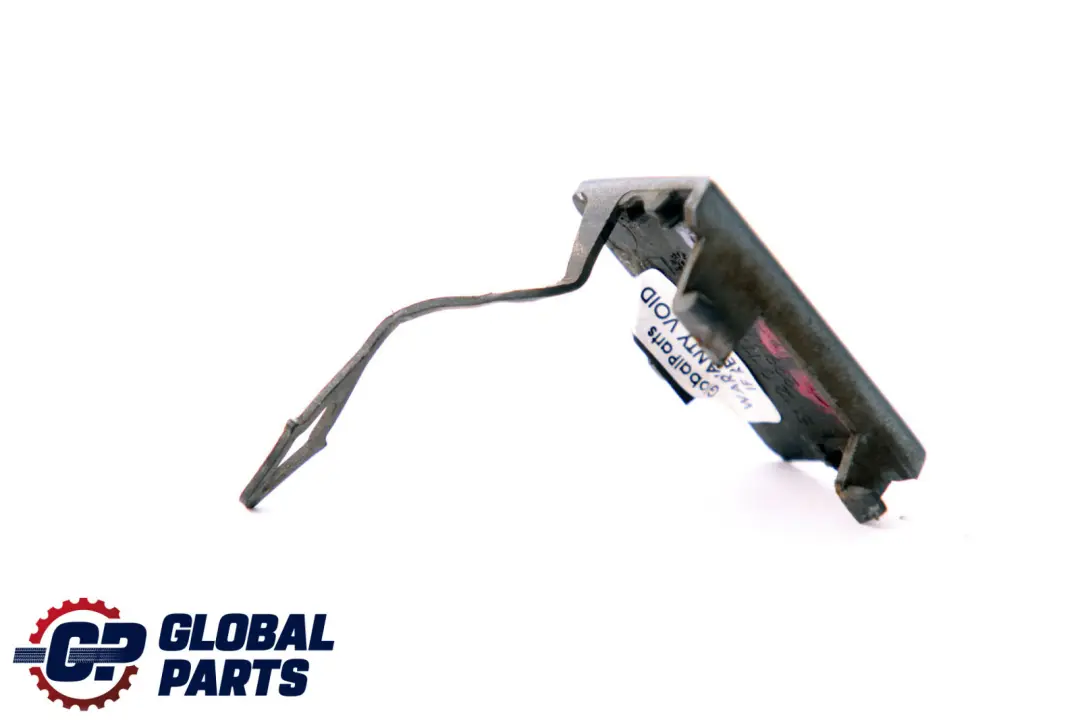 Aleta De Remolque Para Parachoques Delantero Quarzblau Azul A18 para BMW E87 con número de pieza 7117623 BMW E87 Aleta De Remolque Para Parachoques Delantero Quarzblau Azul A18 - SKU 7117623-QB - Número de pieza 7117623