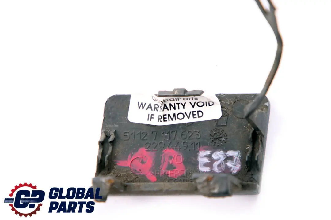 Klappe Abschleppöse Frontstoßstange Quarzblau Quarzblau A18 für BMW E87 mit Teilenummer 7117623 BMW E87 Klappe Abschleppöse Frontstoßstange Quarzblau Quarzblau A18 - SKU 7117623-QB - Teilenummer 7117623