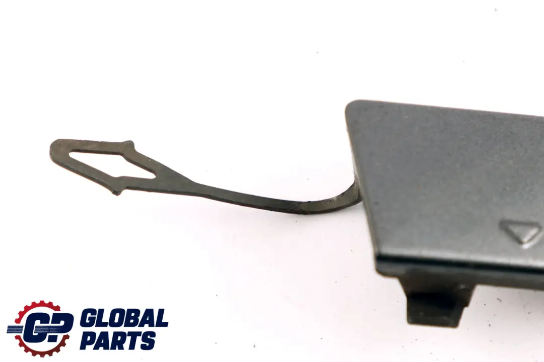 BMW E87 Flap Towing Eye Paraurti anteriore Sparkling Graphite A22 - SKU 7117623-SG - Numero di parte 7117623