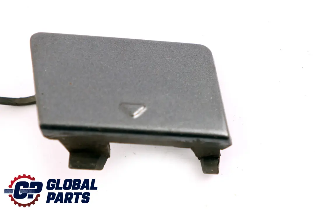 BMW E87 Flap Towing Eye Front Bumper Sparkling Graphite A22 - SKU 7117623-SG - Número de pieza 7117623