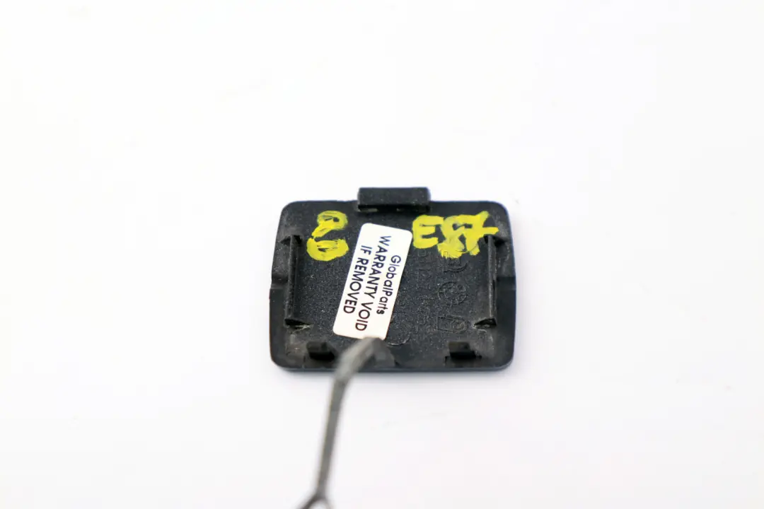 BMW 1 er E87 Klappe Abschleppöse lackiert Quarzblau Uni/Met 5112 - SKU 7117625-QB - Teilenummer 7117625