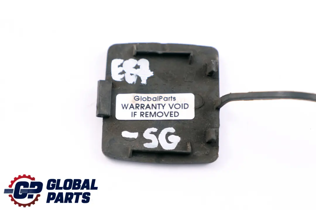 Flap Ojo De Remolque Tapa Parachoques Trasero Sparkling Graphite para BMW E87 con número de pieza 7117625 BMW E87 Flap Ojo De Remolque Tapa Parachoques Trasero Sparkling Graphite - SKU 7117625-SG - Número de pieza 7117625