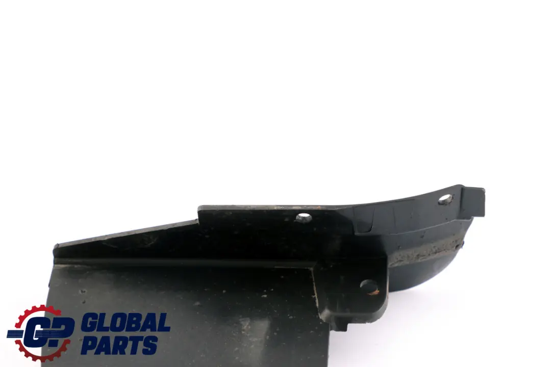 Deflector Labio Trasero Izquierdo para BMW E81 E82 E87 E87N E88 con número de pieza 7117637 BMW E81 E82 E87 E87N E88 Deflector Labio Trasero Izquierdo - SKU 7117637 - Número de pieza 7117637