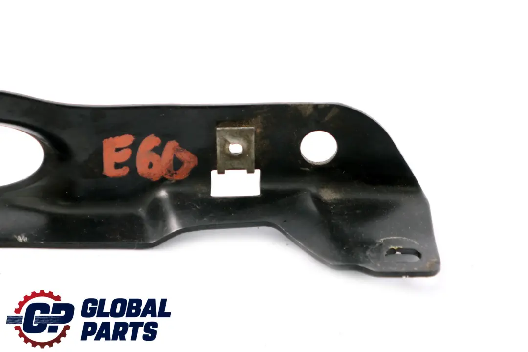 BMW 5 6 er E60 E61 E63 E64 Halter Waschwasserbehälter 6166 - SKU 7117645 - Teilenummer 7117645