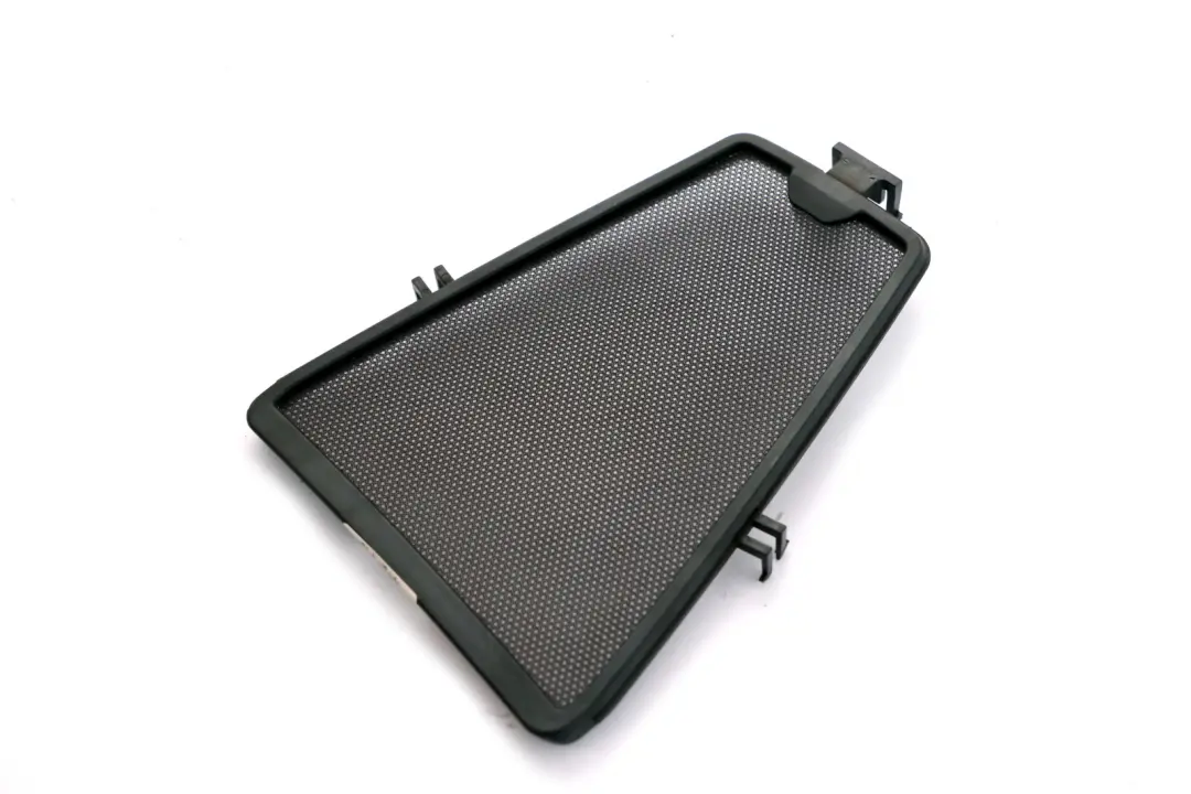 Deflector Protection Law Right O/S to BMW Z4 Series E85 Wind with Part number 7117748 BMW Z4 Series E85 Wind Deflector Protection Law Right O/S - SKU 7117748 - Part number 7117748