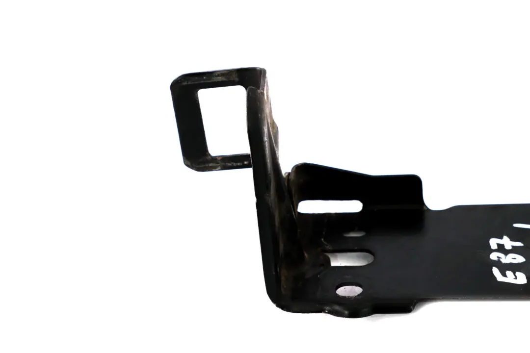 BMW E81 E87 E90 E91 Plaque Receptrice Module de Refroidissement Bas Links - SKU 7117811 - Numéro de pièce 7117811