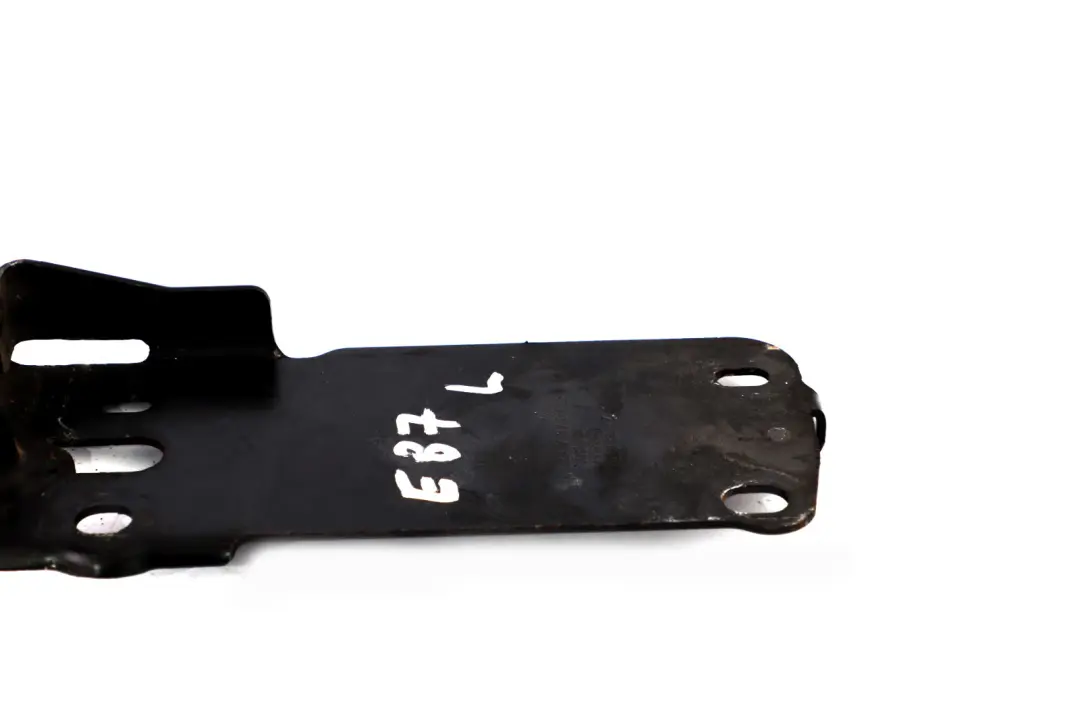 Bumper Radiator Carrier Support Bracket to BMW 1 3 Series E81 E87 E90 E91 with Part number 7117811 BMW 1 3 Series E81 E87 E90 E91 Bumper Radiator Carrier Support Bracket - SKU 7117811 - Part number 7117811