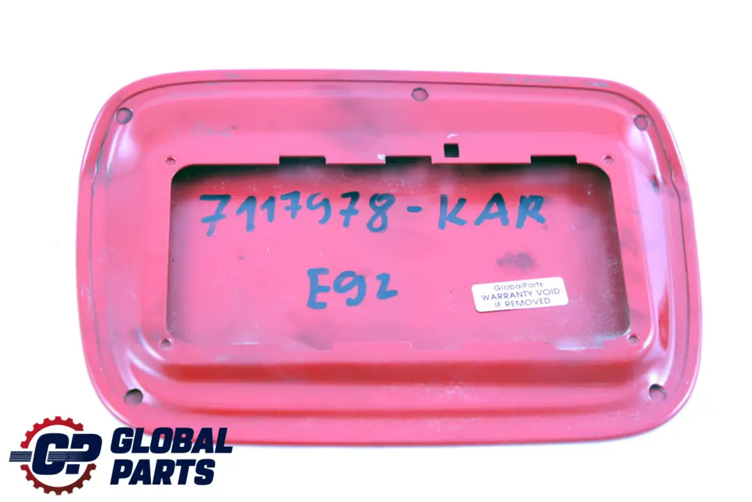 BMW E92 E92N LCI Couvercle trappe de remplissage de carburant Karmesinrot Red - SKU 7117978-KAR - Numéro de pièce 7117978
