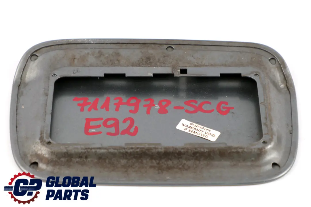 Llenado De Combustible Tapa Spacegrau Metallic para BMW E92 LCI con número de pieza 7117978 BMW E92 LCI Llenado De Combustible Tapa Spacegrau Metallic - SKU 7117978-SCG - Número de pieza 7117978