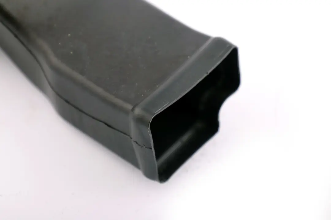 BMW E90 E91 E92 E93 Kanał Powietrza Tylnego Ogrzewania - SKU 7118051 - Numer Części 7118051