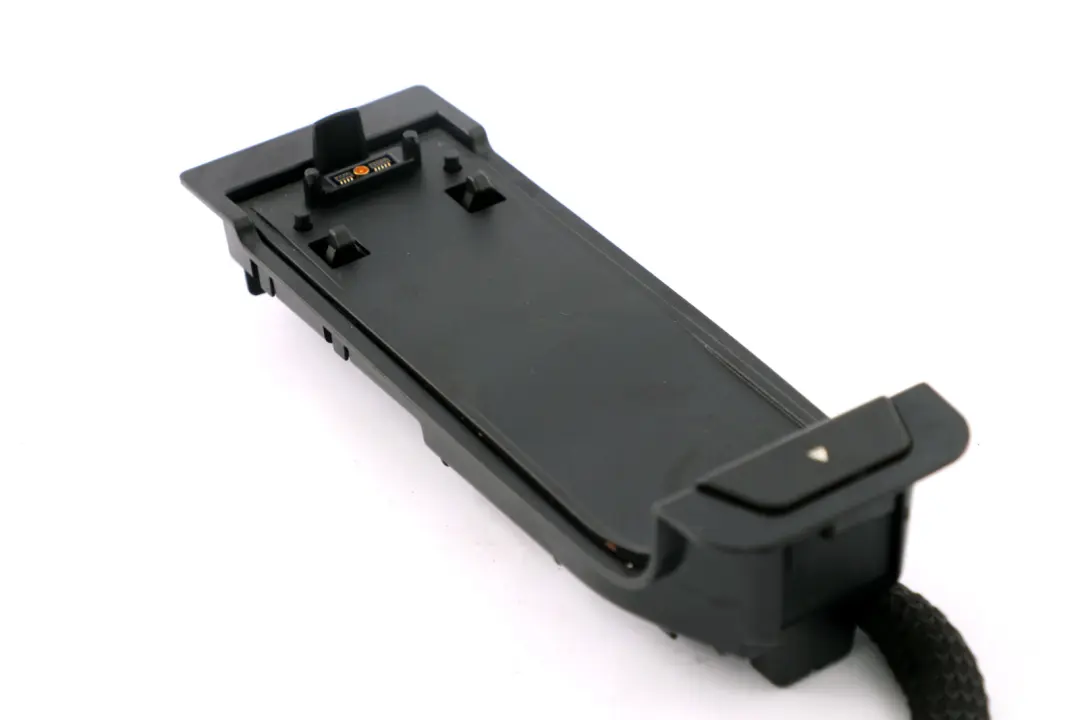 Phone Holder Eject Bos Centre Console Armrest para BMW E90 E91 E92 E93 con número de pieza 7118054 BMW E90 E91 E92 E93 Phone Holder Eject Bos Centre Console Armrest - SKU 7118054-1 - Número de pieza 7118054