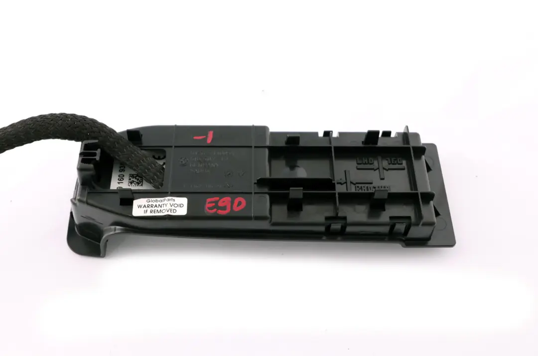 BMW 3 Series E90 E91 E92 E93 Phone Holder Eject Bos Centre Console Armrest - SKU 7118054-1 - Part number 7118054