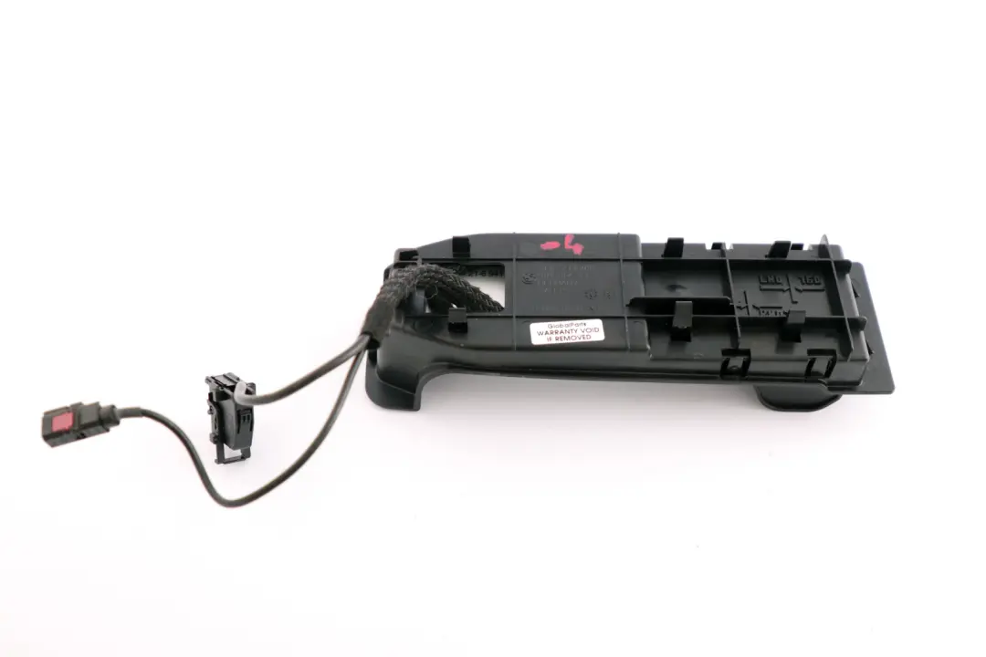 Apertura Telefono Nero 6937993 per BMW E90 E91 E92 E93 con numero di parte 7118054 BMW E90 E91 E92 E93 Apertura Telefono Nero 6937993 - SKU 7118054-4 - Numero di parte 7118054