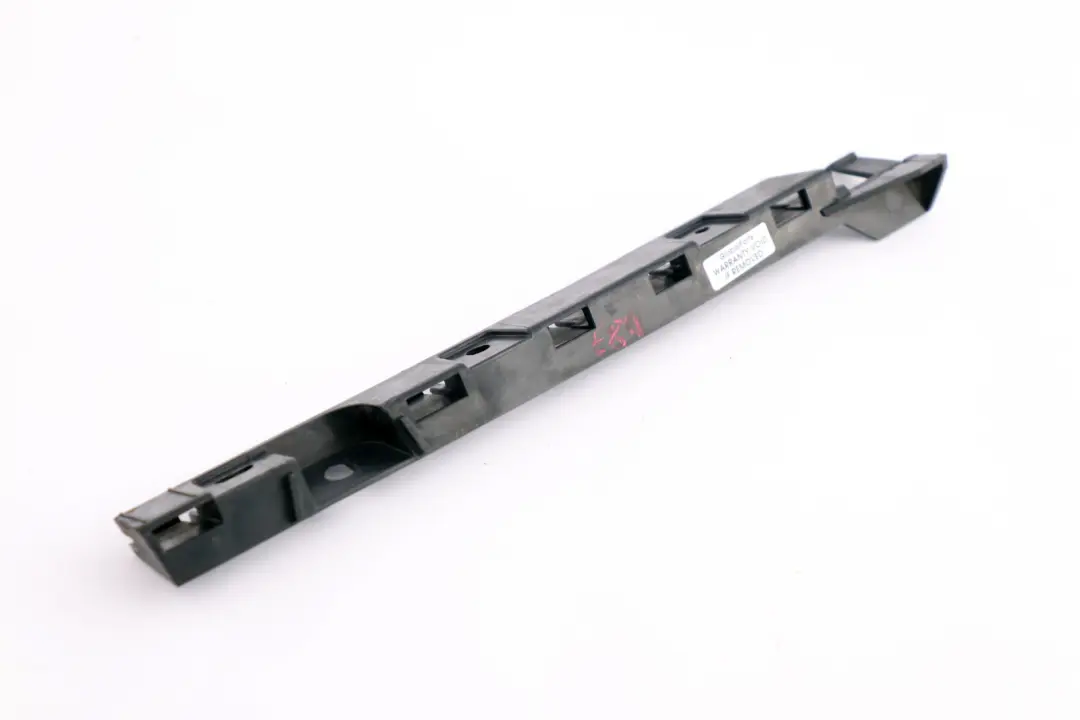 Asta Supporto Paraurti Destra 5177 per BMW E81 E87 LCI E88 con numero di parte 7118160 BMW E81 E87 LCI E88 Asta Supporto Paraurti Destra 5177 - SKU 7118160 - Numero di parte 7118160