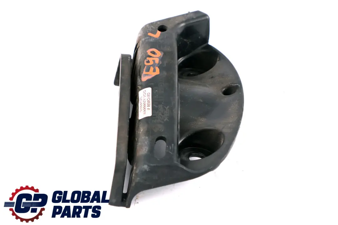 Parachoques Trasero Guia De Soporte Para Luz Trasera Izquierda para BMW E90 con número de pieza 7118193 BMW E90 Parachoques Trasero Guia De Soporte Para Luz Trasera Izquierda - SKU 7118193 - Número de pieza 7118193