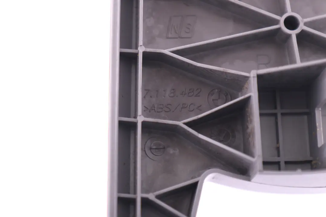 BMW E87 E87N Sedile anteriore esterno destro Trim Alaskagrau Grigio - SKU 7118482-1 - Numero di parte 9131452