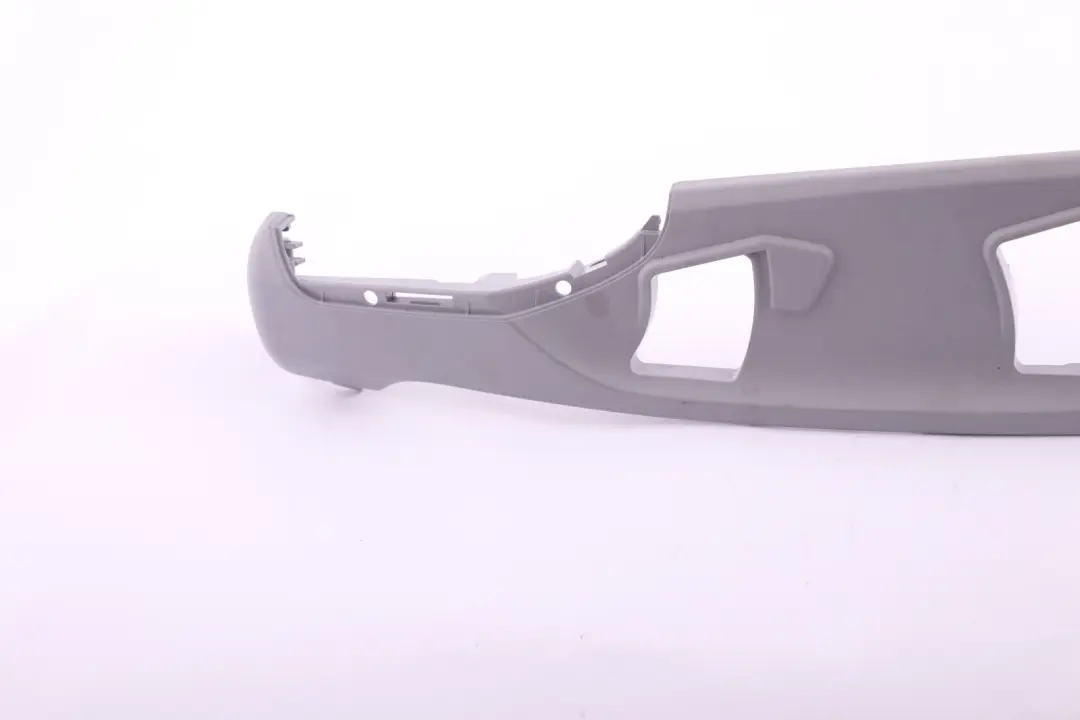 Siège Avant Extérieur Droit Trim Alaskagrau Grey pour BMW 1 E87 E87N à propos du numéro de pièce 9131452 BMW 1 E87 E87N Siège Avant Extérieur Droit Trim Alaskagrau Grey - SKU 7118482-1 - Numéro de pièce 9131452