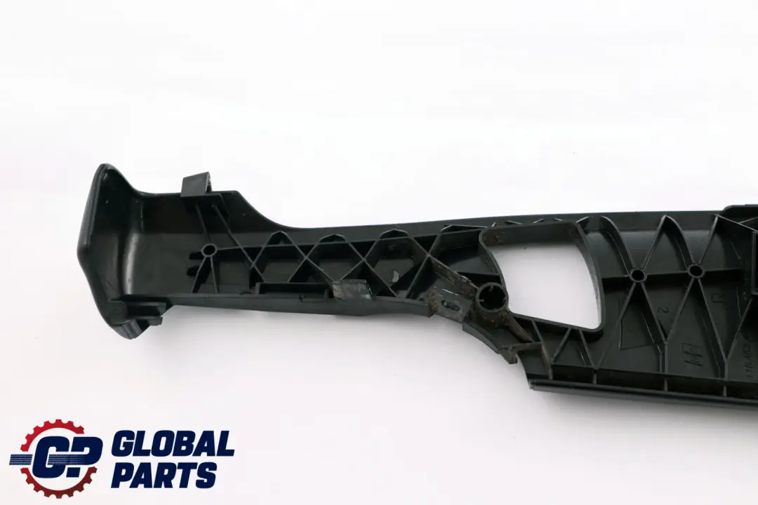 BMW 1 Serie E87 E87N Couverture Siege Exterieur Droite Noir - SKU 7118482-3 - Numéro de pièce 7118482
