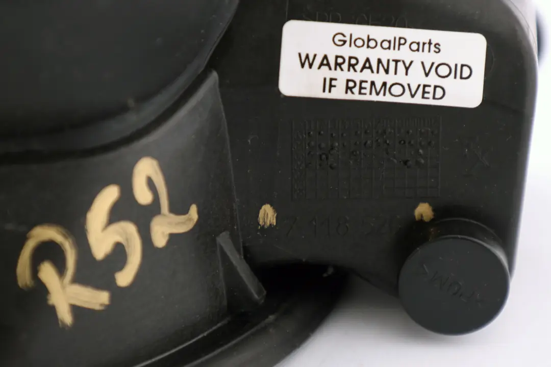 Hinge Fuel Petrol Cap Cover to Mini Cabrio R52 with Part number 7118520 Mini Cabrio R52 Hinge Fuel Petrol Cap Cover - SKU 7118520 - Part number 7118520