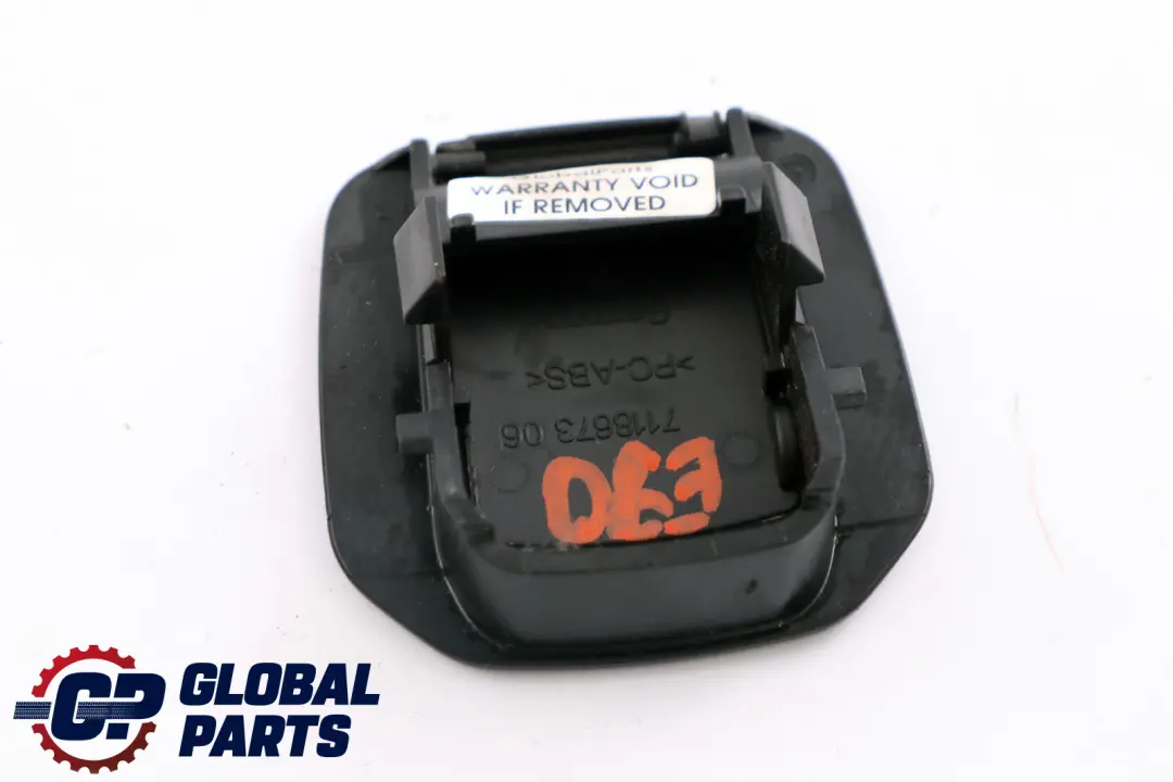 Copertura Isofix Nera per BMW E81 E82 E84 E87 E90 E91 F20 LCI con numero di parte 7118673 BMW E81 E82 E84 E87 E90 E91 F20 LCI Copertura Isofix Nera - SKU 7118673 - Numero di parte 7118673