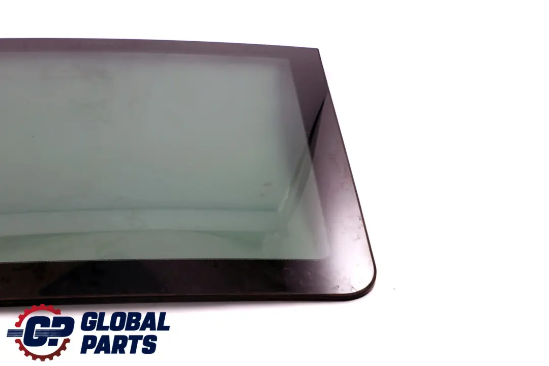 Techo solar panorámico Tapa de cristal delantera para BMW Serie X5 E53 con número de pieza 7118847 BMW Serie X5 E53 Techo solar panorámico Tapa de cristal delantera - SKU 7118847 - Número de pieza 7118847