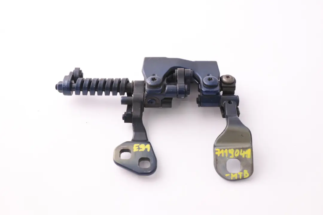 Left Trunk Lid Hinge N/S Montegoblau Montego Blue to BMW 3 Series E91 Rear with Part number 7119041 BMW 3 Series E91 Rear Left Trunk Lid Hinge N/S Montegoblau Montego Blue - SKU 7119041-MTB - Part number 7119041